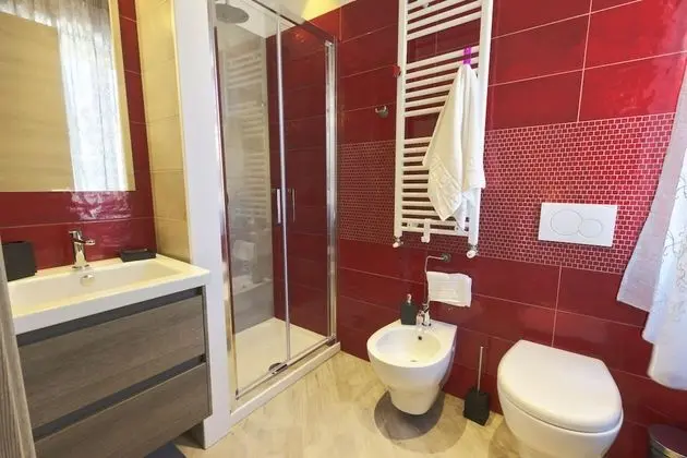 Tek Büyük Yataklı Oda (Corallo)