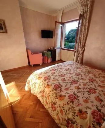 Deluxe Tek Büyük Yataklı Oda, Bahçe Manzaralı