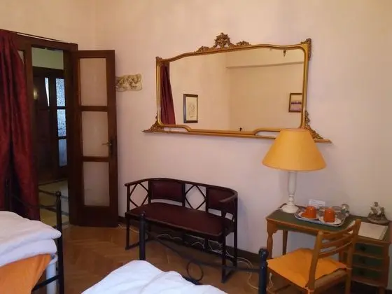 Standard Tek Büyük Yataklı Oda, Ortak Banyo