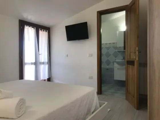 Tek Büyük Yataklı Oda, Balkon