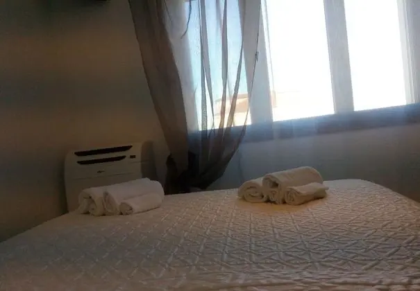 Tek Büyük veya İki Ayrı Yataklı Oda, Avlu Manzaralı