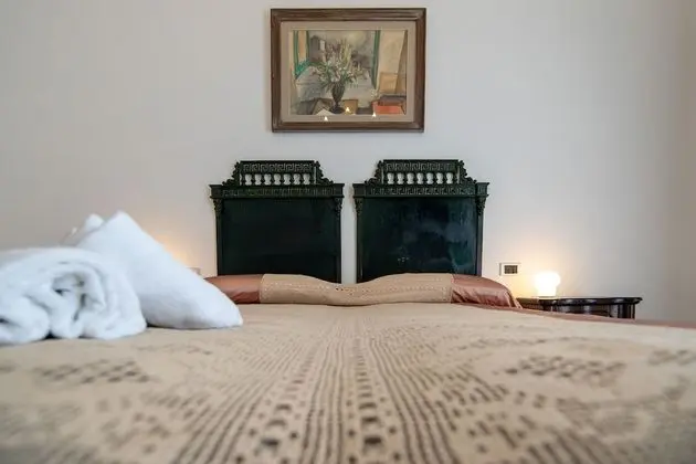 Traditional Tek Büyük veya İki Ayrı Yataklı Oda