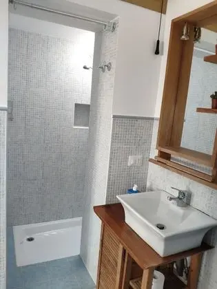 Standard Tek Büyük Yataklı Oda (blu)