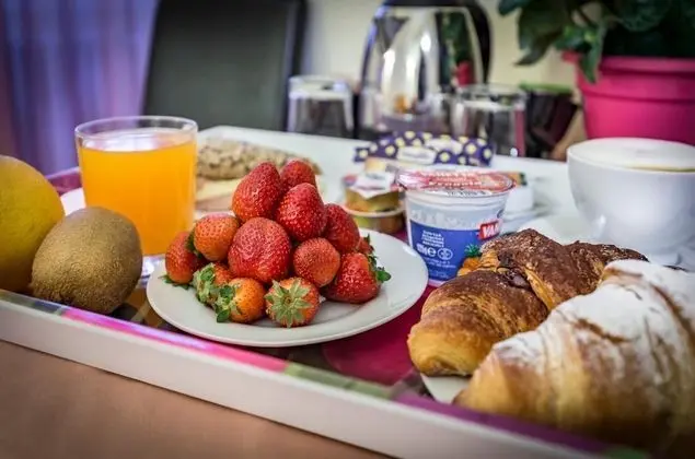 Superior Tek Büyük veya İki Ayrı Yataklı Oda