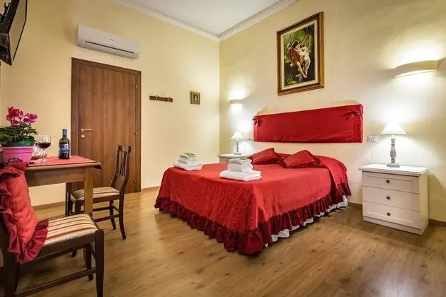 Superior Tek Büyük veya İki Ayrı Yataklı Oda