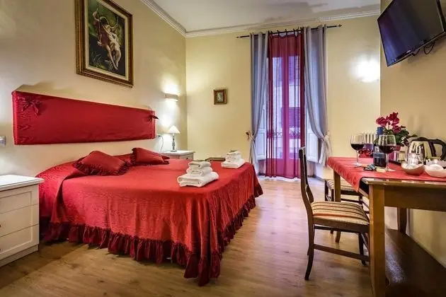 Superior Tek Büyük veya İki Ayrı Yataklı Oda