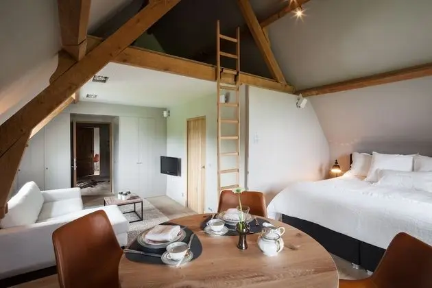 Junior Süit, 1 En Büyük (King) Boy Yatak