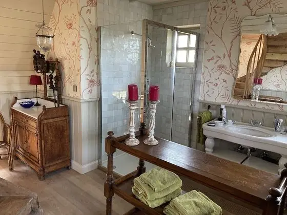 Comfort Tek Büyük Yataklı Oda, 1 Büyük (Queen) Boy Yatak, Avlu