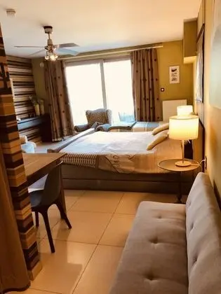 Deluxe Üç Kişilik Oda