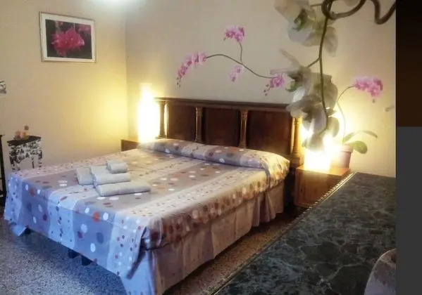 Deluxe Üç Kişilik Oda, Bahçe Manzaralı