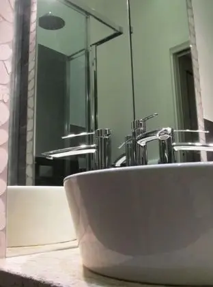 Deluxe Üç Kişilik Oda, Bahçe Manzaralı