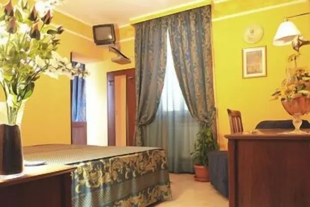 Tek Büyük veya İki Ayrı Yataklı Oda