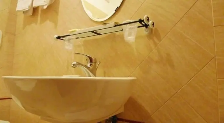 Tek Kişilik Oda, Banyolu/Duşlu