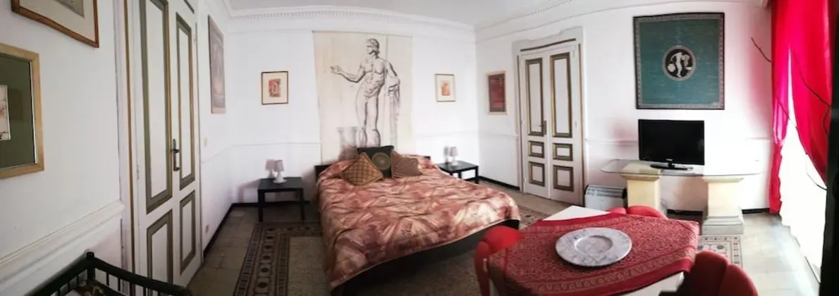 Superior Tek Büyük Yataklı Oda