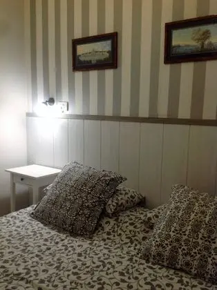 Standard Tek Büyük veya İki Ayrı Yataklı Oda, 1 Çift Kişilik veya 2 Tek Kişilik Yatak, Banyolu/Duşlu