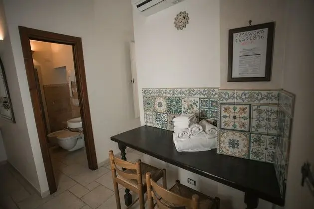 Classic Tek Büyük Yataklı Oda