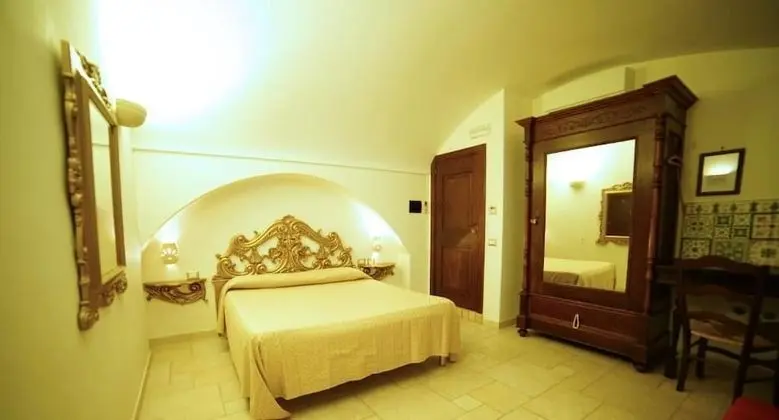 Superior Tek Büyük Yataklı Oda