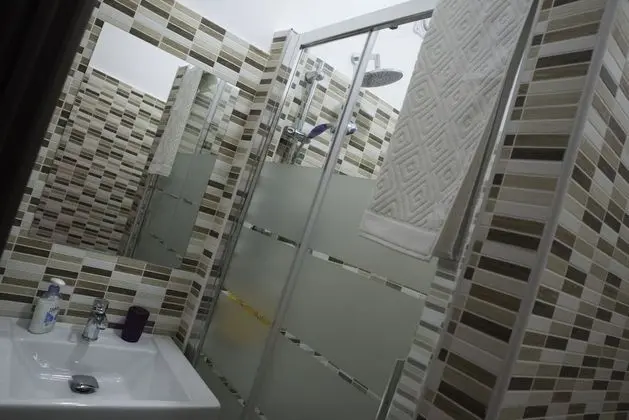 Tek Büyük Yataklı Oda, Balkon