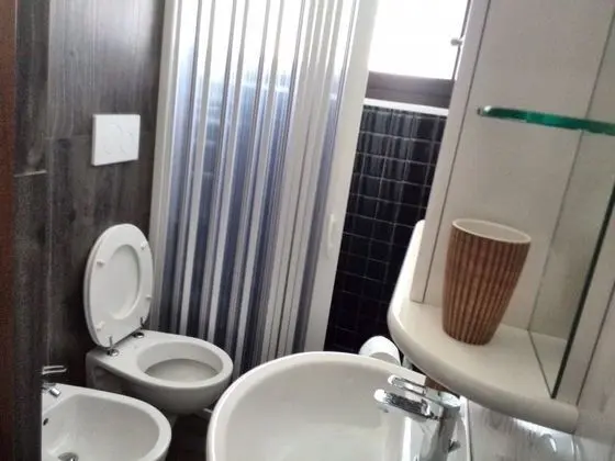 Tek Büyük Yataklı Oda (with Patio)