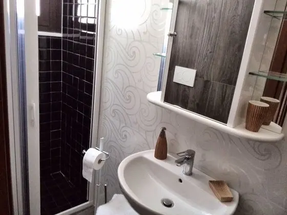 Tek Büyük Yataklı Oda (with Patio)