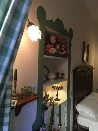 Tek Büyük Yataklı Oda