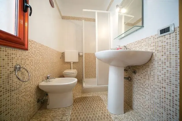 Standard Üç Kişilik Oda, Deniz Manzaralı