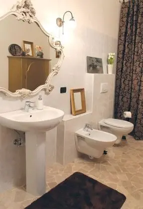 Tek Büyük Yataklı Oda (Margherita)