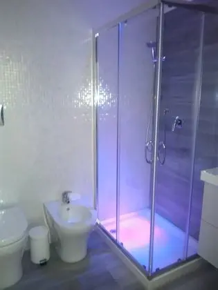 Tek Büyük Yataklı Oda, 1 En Büyük (King) Boy Yatak, Sigara İçilmez, Özel Banyo (external)