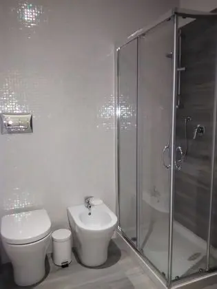 Tek Büyük Yataklı Oda, 1 En Büyük (King) Boy Yatak, Sigara İçilmez, Özel Banyo (external)