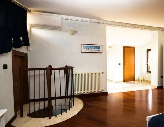 Deluxe Dört Kişilik Oda