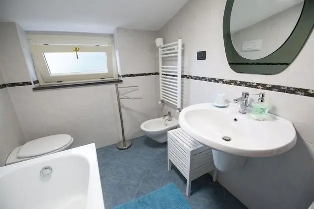 Tek Büyük Yataklı Oda (Bianconiglio)