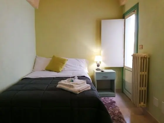 Family Oda, 2 Yatak Odası (Private External Bathroom)