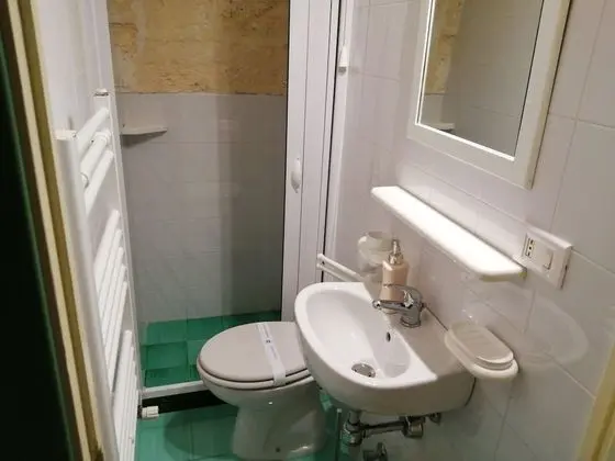 Family Oda, 2 Yatak Odası (Private External Bathroom)