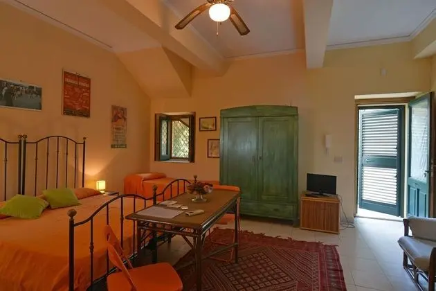 Economy Tek Büyük Yataklı Oda