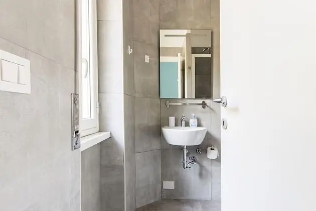 Deluxe Tek Büyük Yataklı Oda (Light Blue)