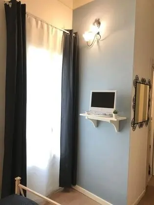 Basic Tek Büyük Yataklı Oda, 1 Çift Kişilik Yatak, Sigara İçilmez (Small Room)