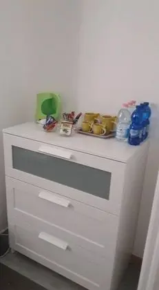 Tek Büyük Yataklı Oda, Ortak Banyo