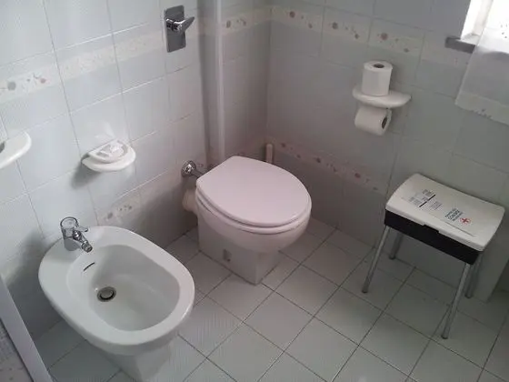 Tek Büyük Yataklı Oda, Sigara İçilmez, Banyolu/Duşlu