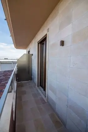 Comfort Tek Büyük veya İki Ayrı Yataklı Oda