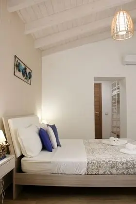 Exclusive Tek Büyük Yataklı Oda, 1 En Büyük (King) Boy Yatak (Sand)