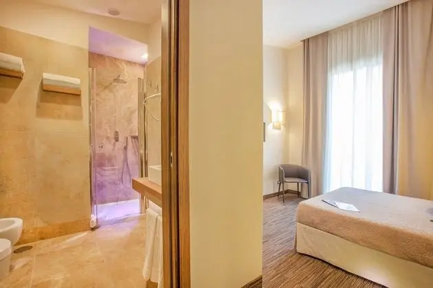 Deluxe Tek Büyük Yataklı Oda, 1 Yatak Odası, Balkon