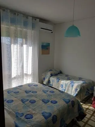 Üç Kişilik Oda