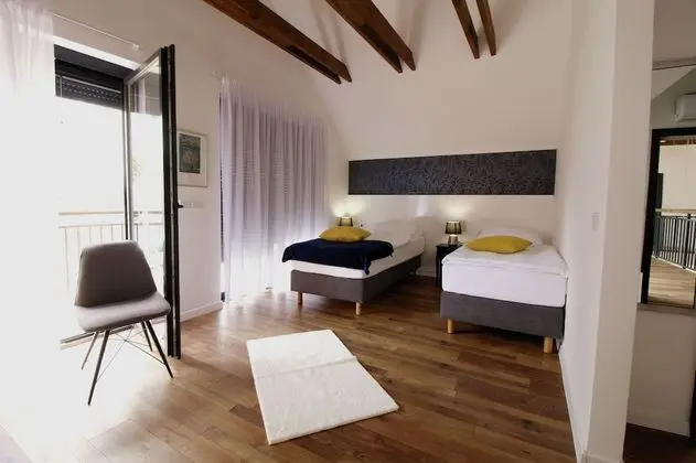 Deluxe Oda, Balkon