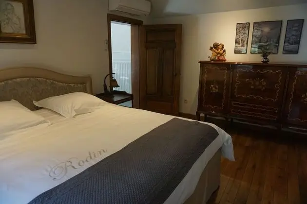 Luxury Tek Büyük Yataklı Oda, 1 En Büyük (King) Boy Yatak, Sauna, Bahçeli