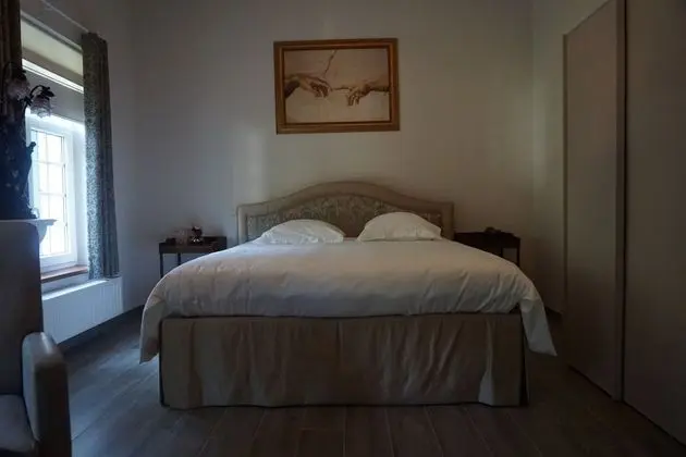 Luxury Tek Büyük Yataklı Oda (Michelangelo)