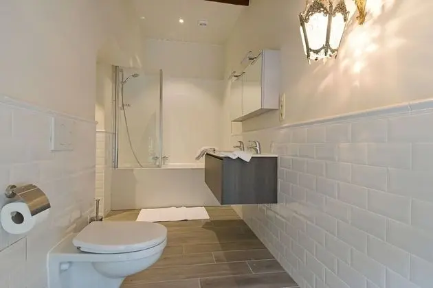 Luxury Tek Büyük Yataklı Oda (Michelangelo)