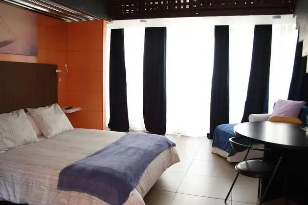 Deluxe Tek Büyük Yataklı Oda, Balkon (Flavia 104)