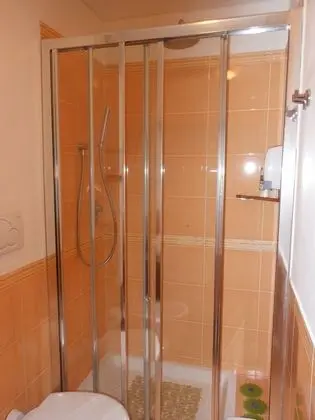 Basic Büyük Yataklı Tek Kişilik Oda, Park Manzaralı