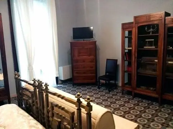 Dört Kişilik Oda, Deniz Manzaralı