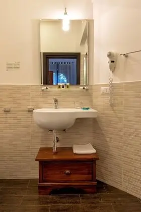 Classic Tek Büyük Yataklı Oda